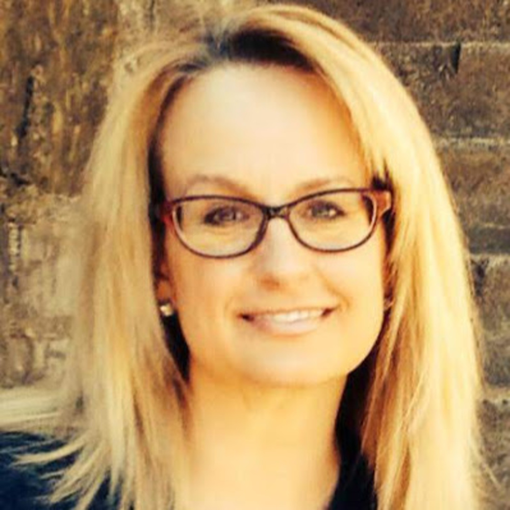 Meet your Posher, Lauri ann